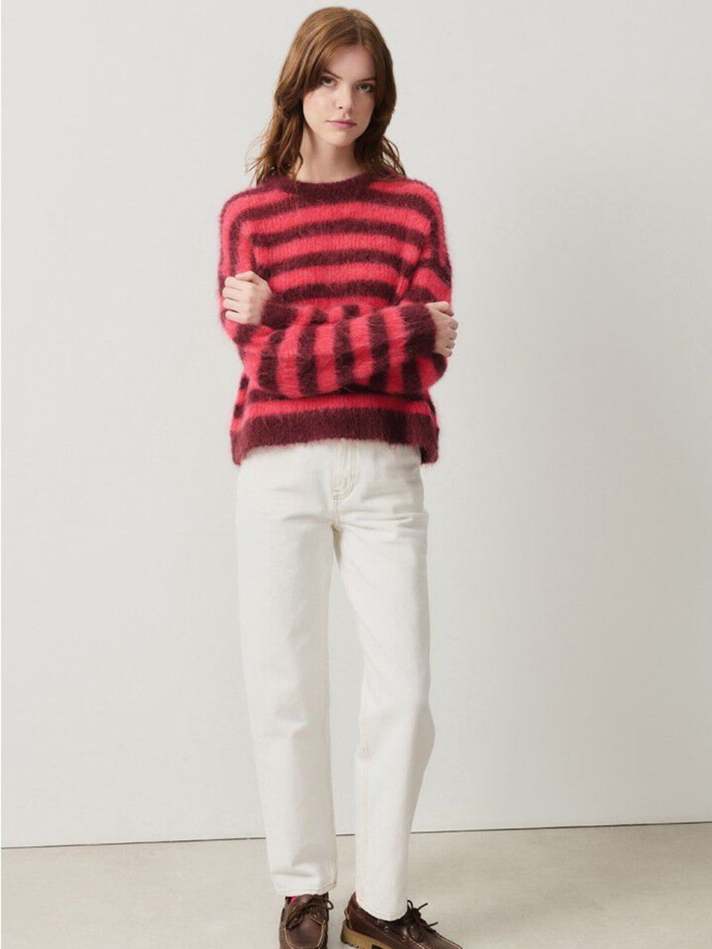 American Vintage Jumper Bymi Red and Burgundy Striped Fuzzy Crewneck Sweater